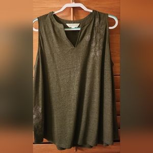 Woman's sleeveless top, olive green